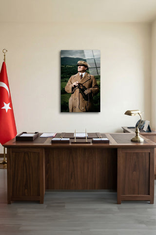Atatürk Dürbünlü Doğa Temalı Renkli Cam Tablo